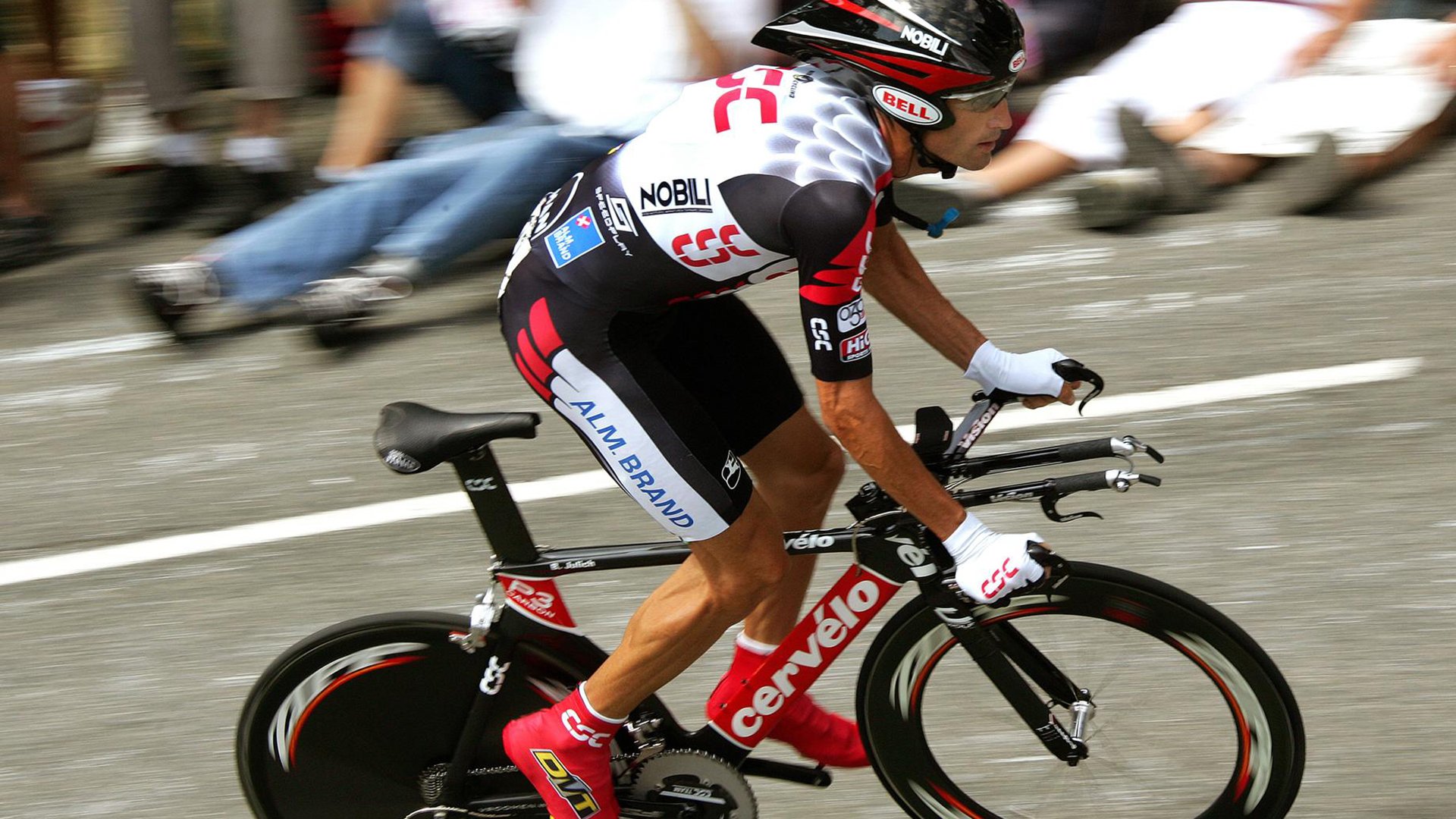 德甲精彩瞬间频频出现，关键扑救扭转局势，德甲 集锦