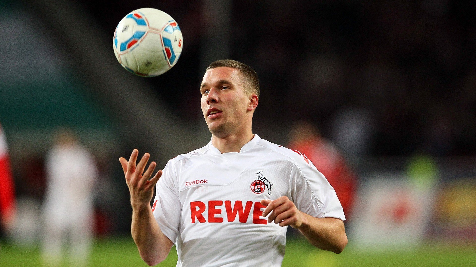 九游体育app下载-德甲：多特在最后10秒绝杀，追赶拜仁压力陡增，多特德甲冠军阵容